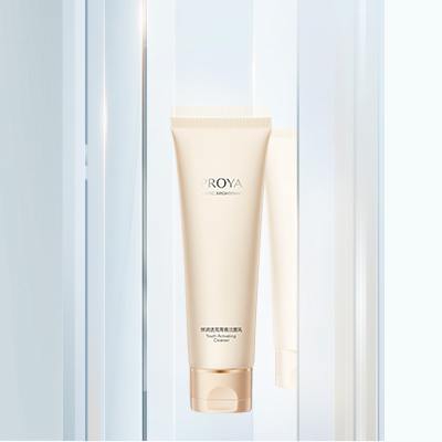 银河集团弹润透亮青春洁面乳